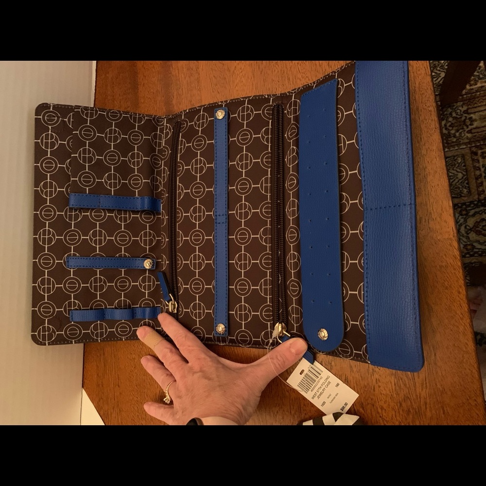 Henri Bendel West 57th Folding Jewelry Case NWT - Picture 3 of 8